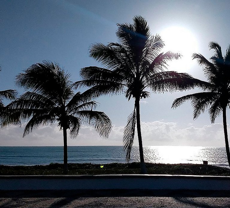 Flat Moderno e Funcional a 350m do Mar