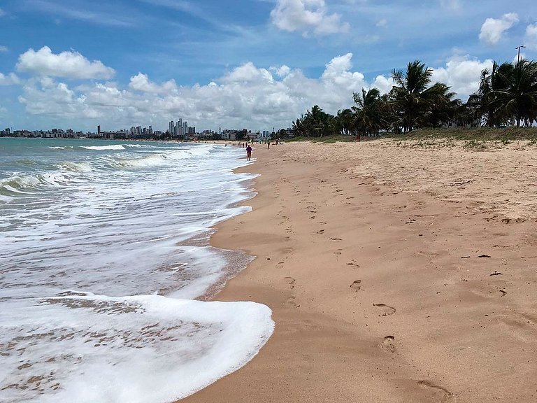 Flat Moderno e Funcional a 350m do Mar