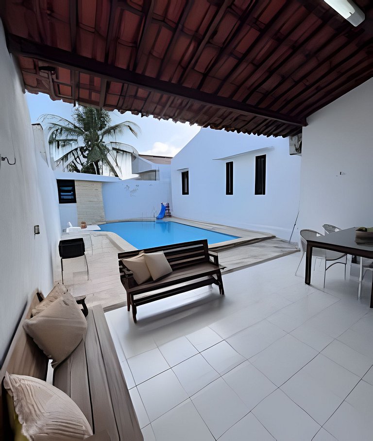 Casa de Alto Padrão com 270m² - Perfeita para Famílias