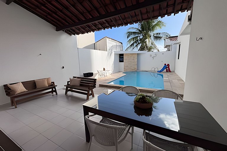 Casa de Alto Padrão com 270m² - Perfeita para Famílias