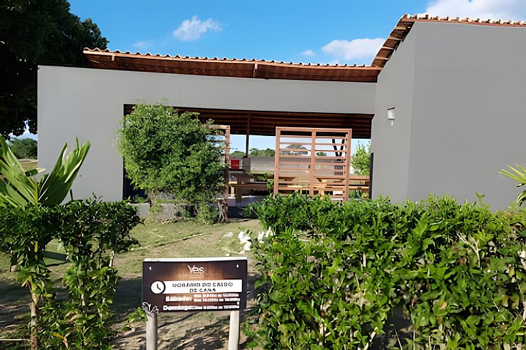 Casa Belga: Residência de Alto Padrão no Condomínio Yes Bana