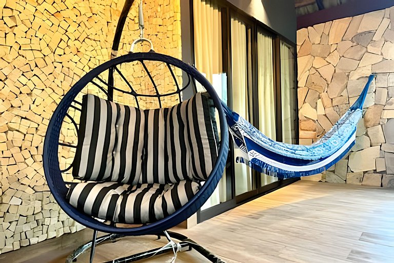 Casa Belga: Residencia de Alto Nivel en el Condominio Yes Ba